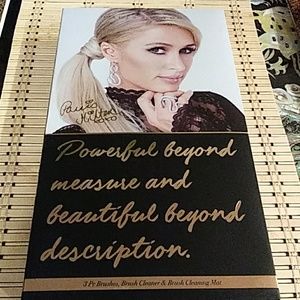 Makeup brushes 5 pieces with cleaner